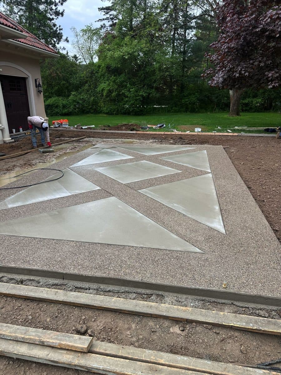 Concrete Pool Decks — Concrete Driveways London ON